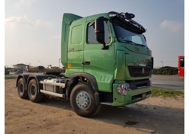 Đầu kéo Howo 380HP gallery 10